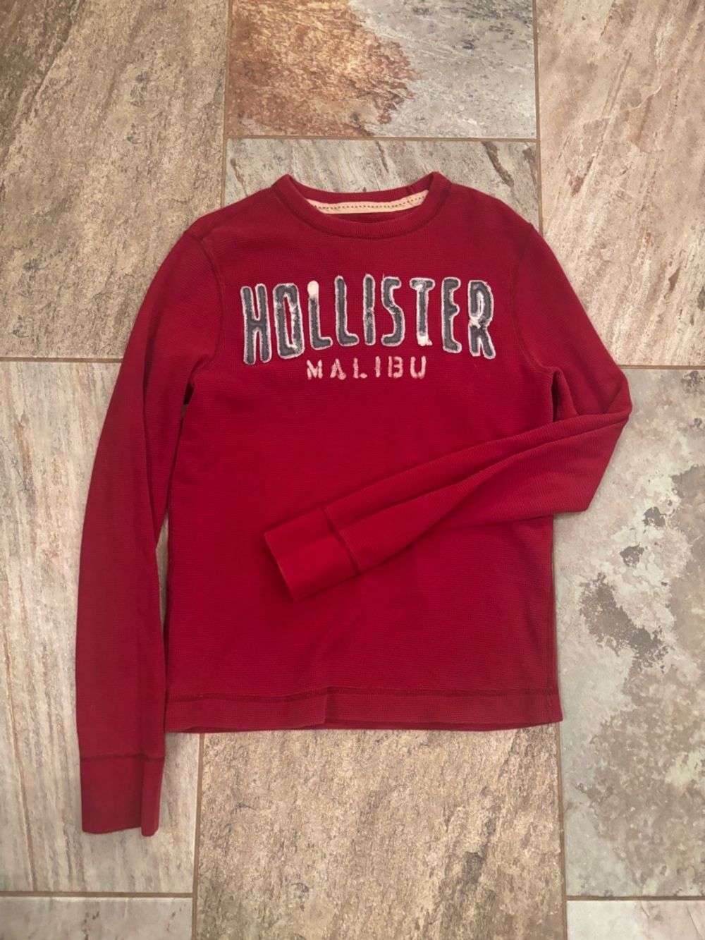 Hollister Men's Deep Red Crewneck Sweater with Malibu Logo